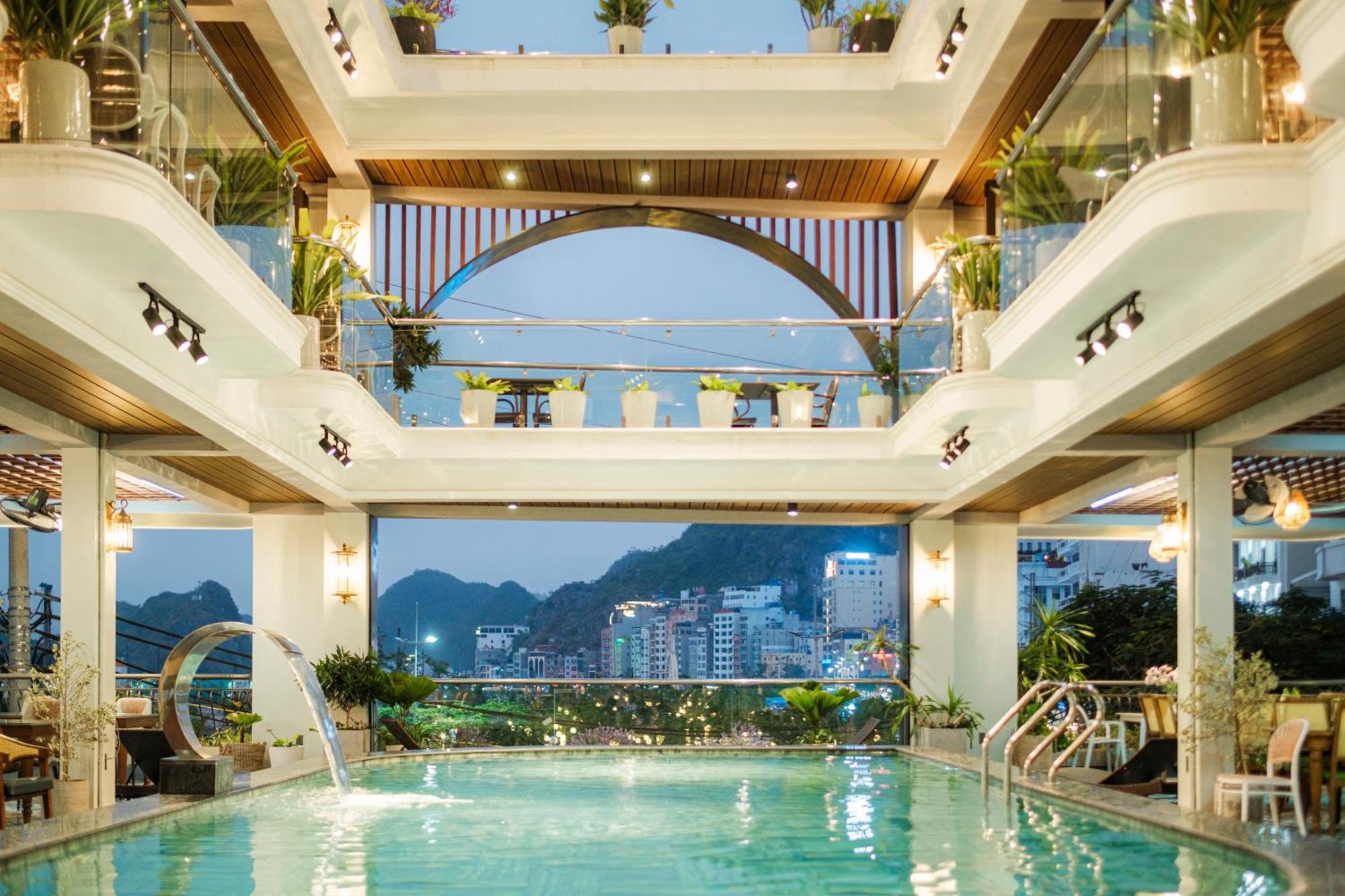 Roza Palace Cat Ba Chan Chau Екстериор снимка