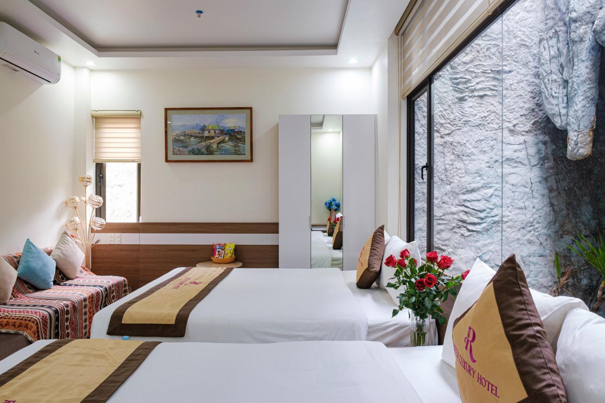 Roza Palace Cat Ba Chan Chau Екстериор снимка