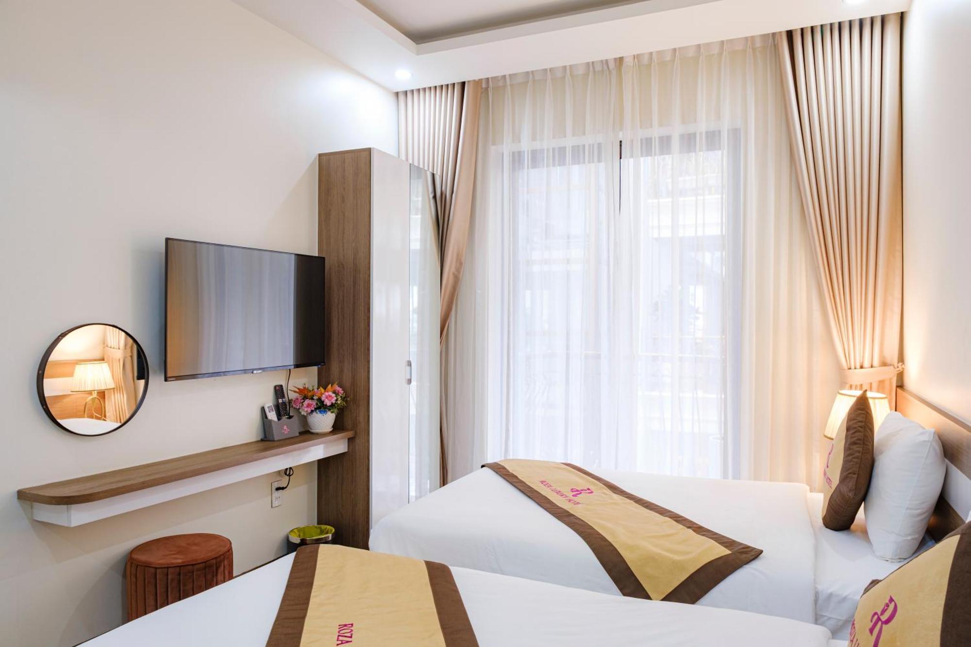 Roza Palace Cat Ba Chan Chau Екстериор снимка