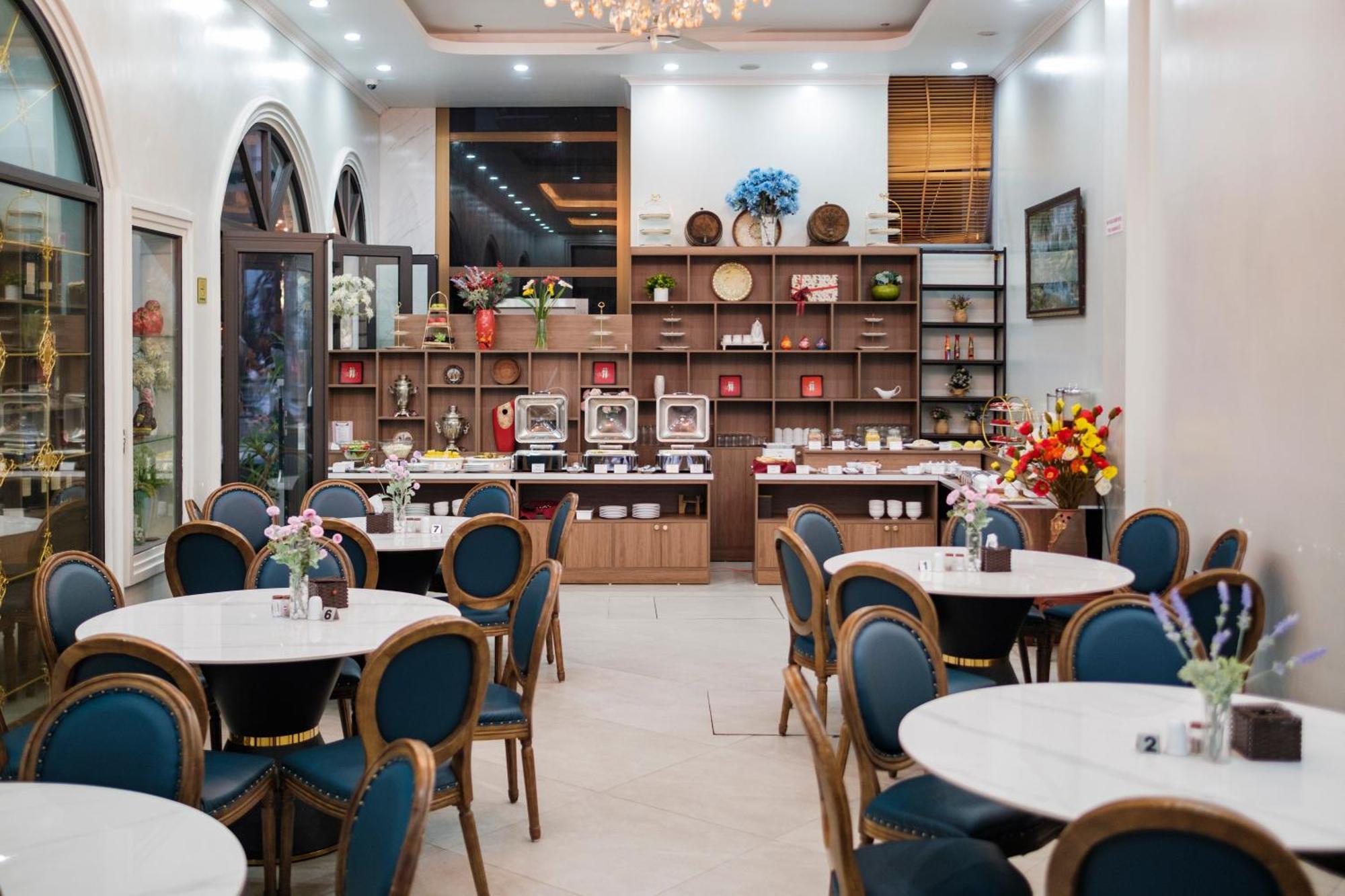 Roza Palace Cat Ba Chan Chau Екстериор снимка